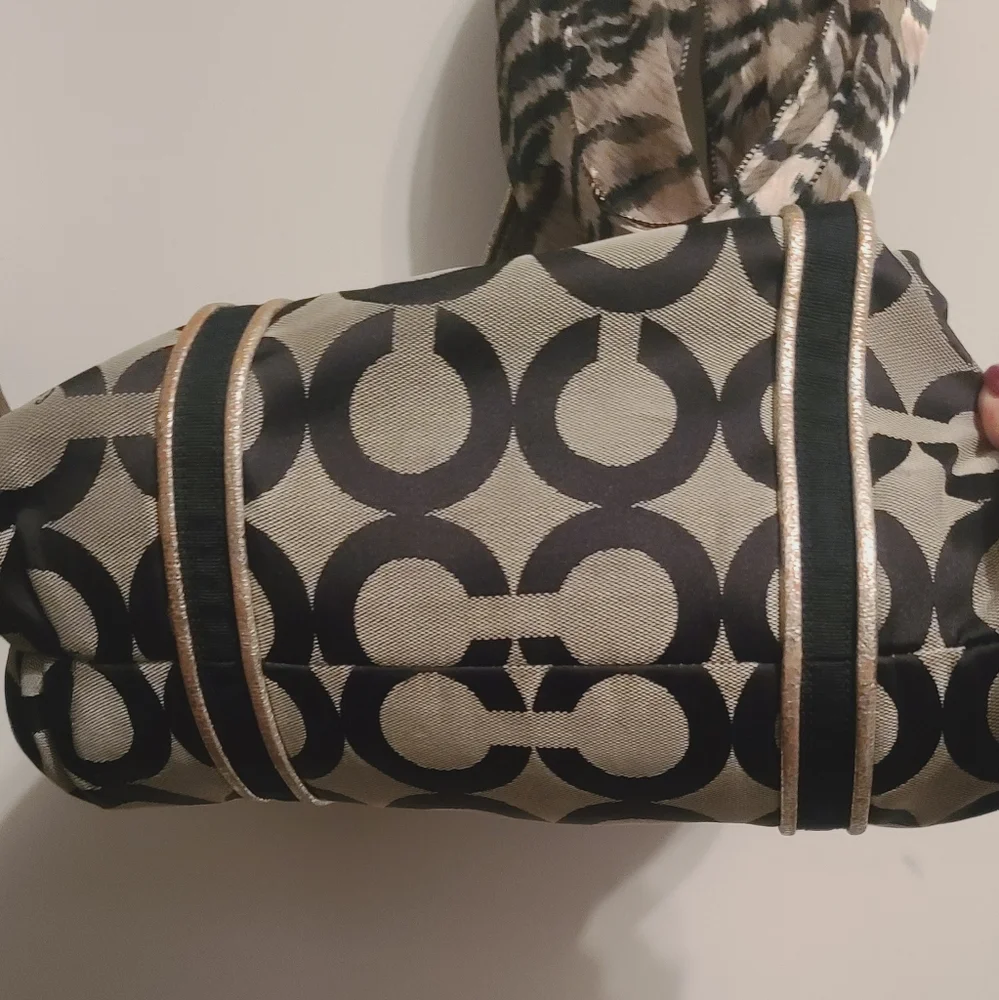SOLD!!!    COACH Poppy Bag - Picture 11 of 12